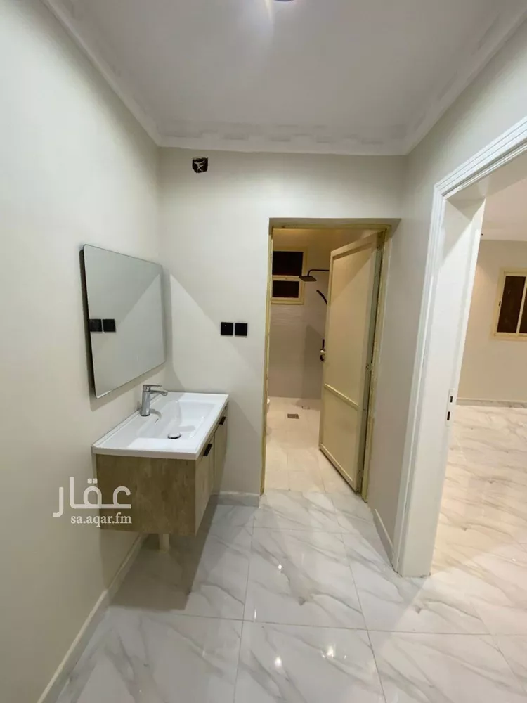 شقة للإيجار في شارع ينبع, حي ظهرة لبن, مدينة الرياض, منطقة الرياض