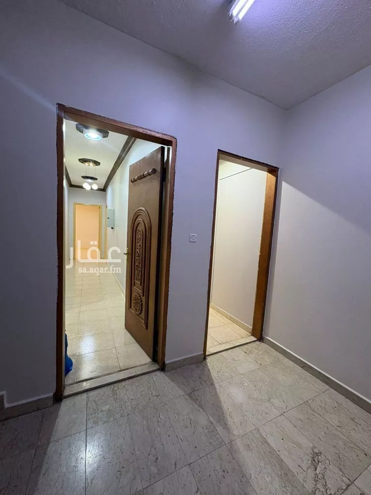 شقة للإيجار في شارع المقاماتي, حي الحمراء, مدينة الرياض, منطقة الرياض