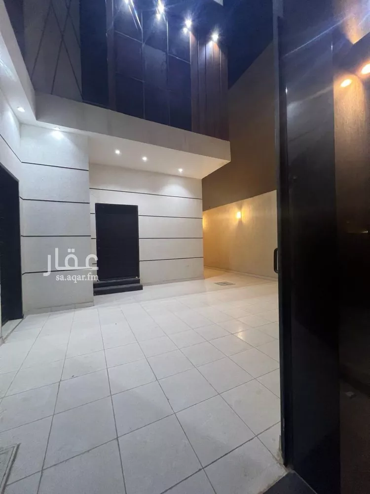 فيلا للإيجار في شارع حرملة بن المنذر الكندي, حي بدر, مدينة الرياض, منطقة الرياض