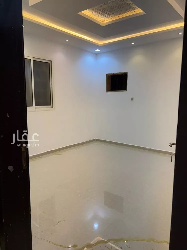 شقة للإيجار في شارع الفخر الأصبهاني, حي السعادة, مدينة الرياض, منطقة الرياض