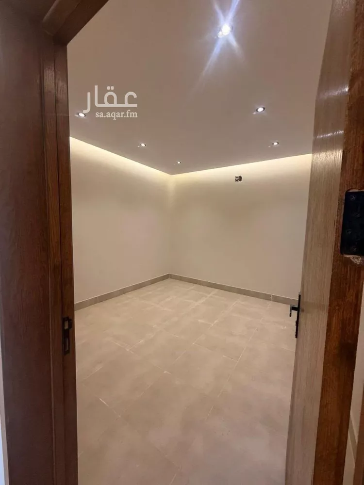 Floor for Rent in Riyadh Badr صورة 3