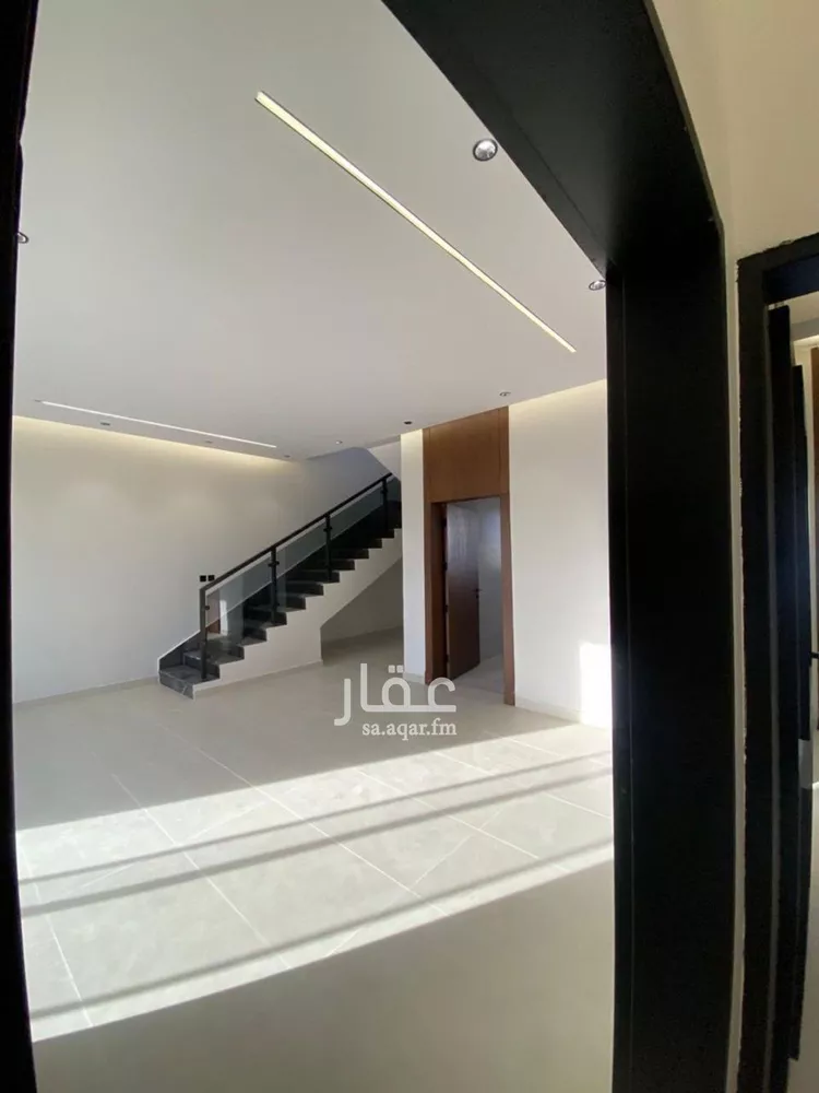 فيلا للبيع في شارع الودائع, حي الجنادرية, مدينة الرياض, منطقة الرياض صورة 4