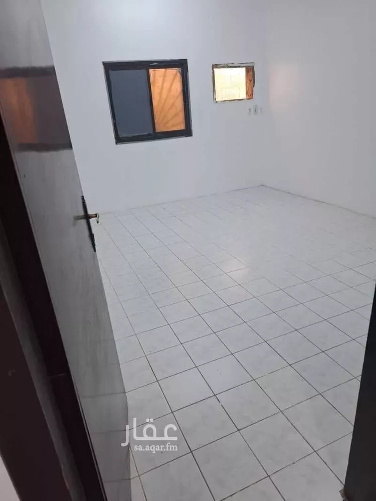 عمارة للبيع في شارع المدينة, حي الثقبة, مدينة الخبر, المنطقة الشرقية صورة 3