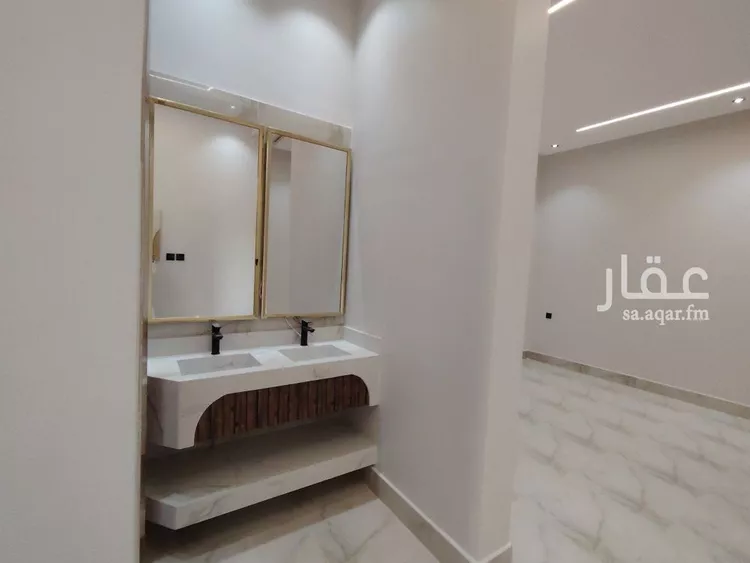 دور للبيع في شارع الصفة, حي طويق, مدينة الرياض, منطقة الرياض صورة 5