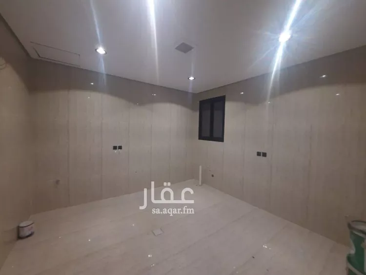 دور للبيع في شارع الإمام مسلم, حي بدر, مدينة الرياض, منطقة الرياض صورة 5