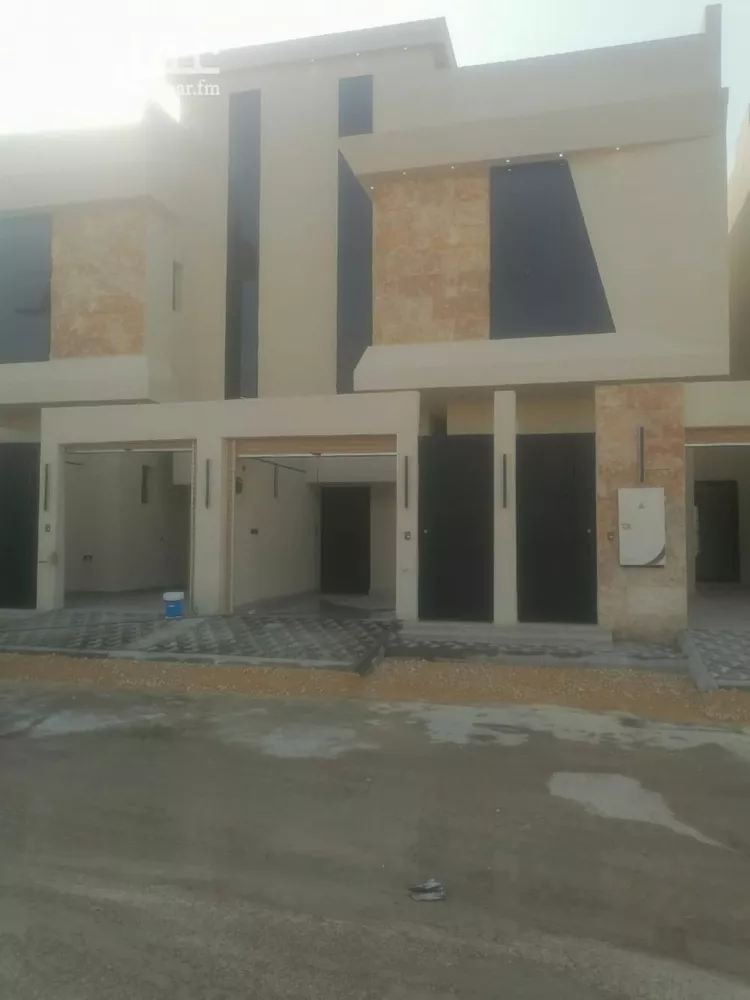 دور للبيع في شارع الحكمان, حي ديراب, مدينة الرياض, منطقة الرياض