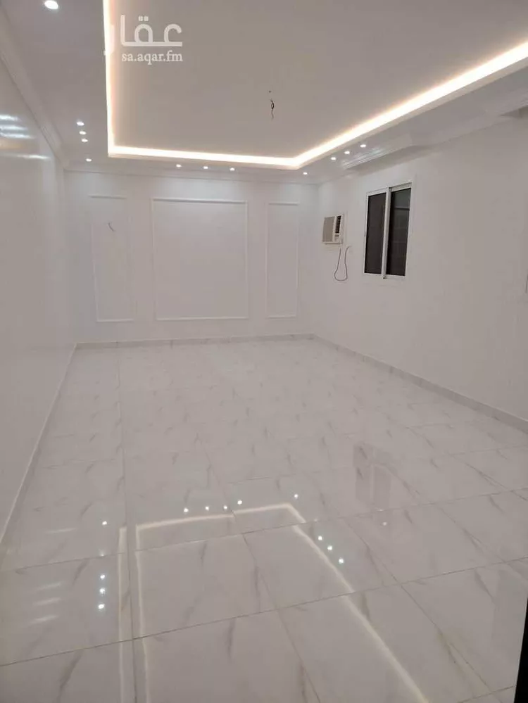 شقة للإيجار في شارع ابن سويدان, حي الواسط, مدينة الطائف, منطقة مكة المكرمة صورة 2