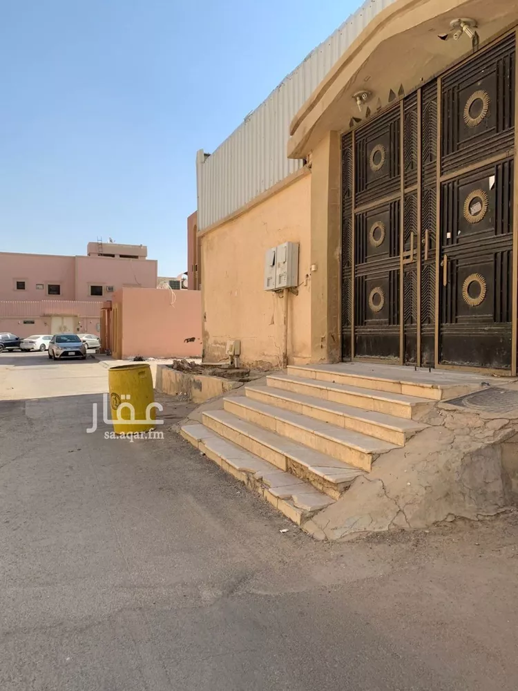 فيلا للإيجار في شارع السرو, حي العزيزية, مدينة الرياض, منطقة الرياض صورة 2