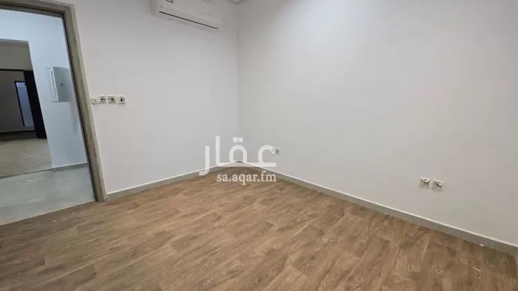 شقة للإيجار في شارع محمد بن الهيثم بن شبابه, حي الصفاء, مدينة الرياض, منطقة الرياض صورة 3