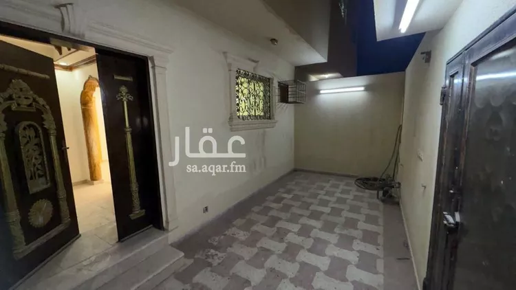 فيلا للبيع في شارع أحمد بن مطرف, حي العريجاء الغربي, مدينة الرياض, منطقة الرياض صورة 5