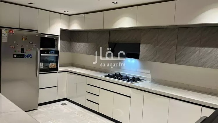 فيلا للبيع في شارع وادي الخريب, حي مطار الملك خالد الدولي, مدينة الرياض, منطقة الرياض صورة 2