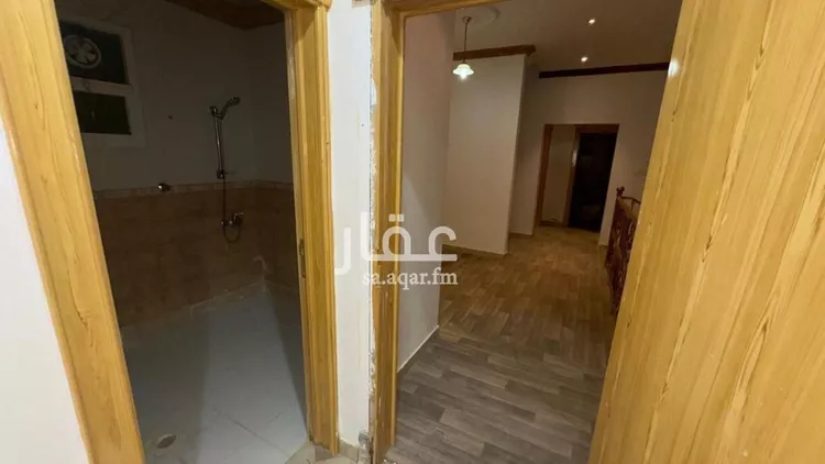 فيلا للبيع في شارع أحمد بن مطرف, حي العريجاء الغربي, مدينة الرياض, منطقة الرياض