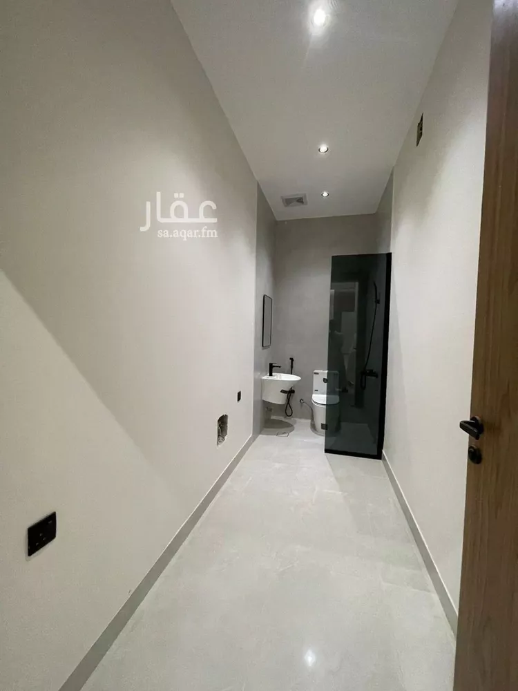 دور للبيع في شارع الغصون, حي الجنادرية, مدينة الرياض, منطقة الرياض صورة 3
