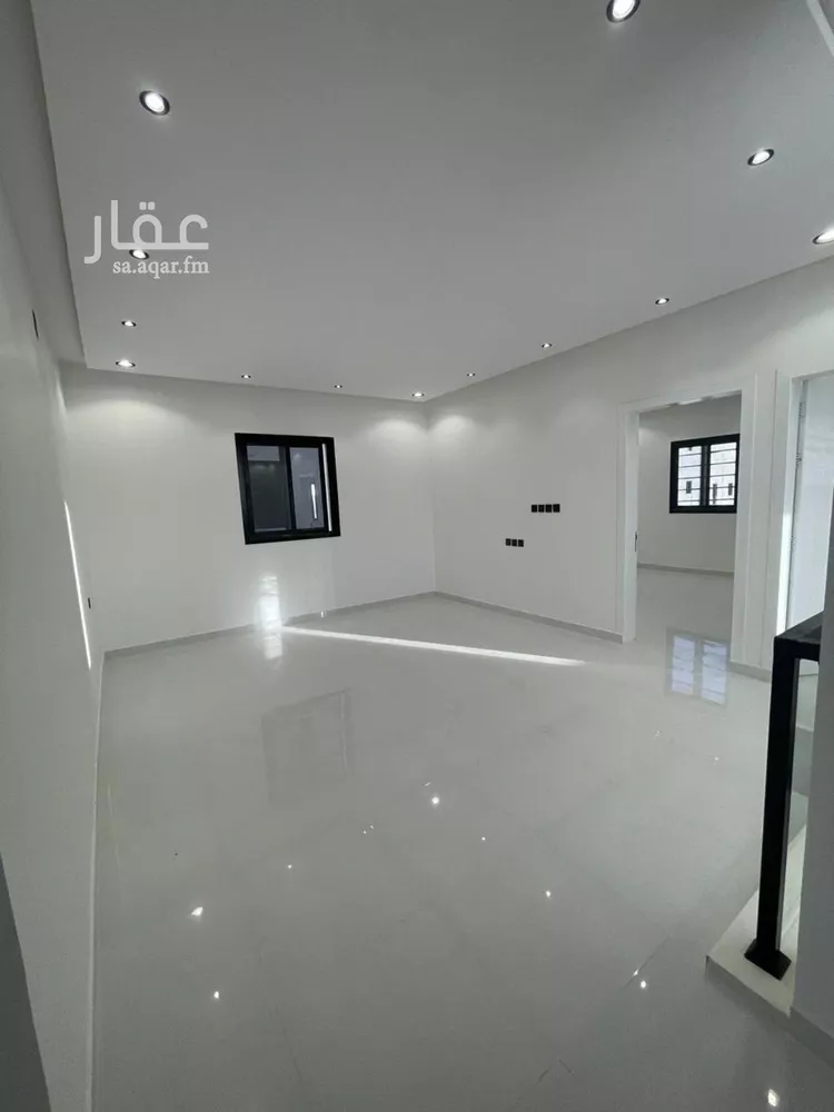 فيلا للبيع في شارع بوابه الشرق, حي الجنادرية, مدينة الرياض, منطقة الرياض صورة 2