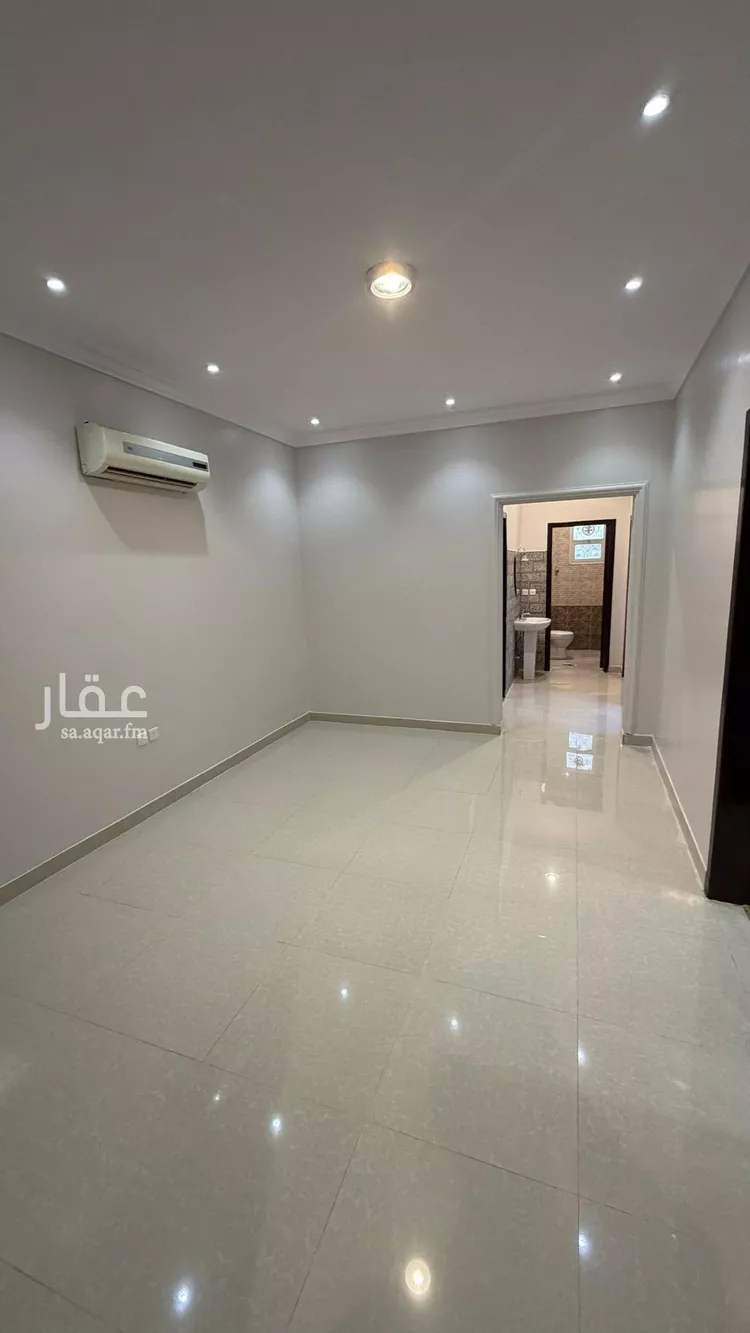 شقة للإيجار في شارع عيينان, حي الحزم, مدينة الرياض, منطقة الرياض صورة 3