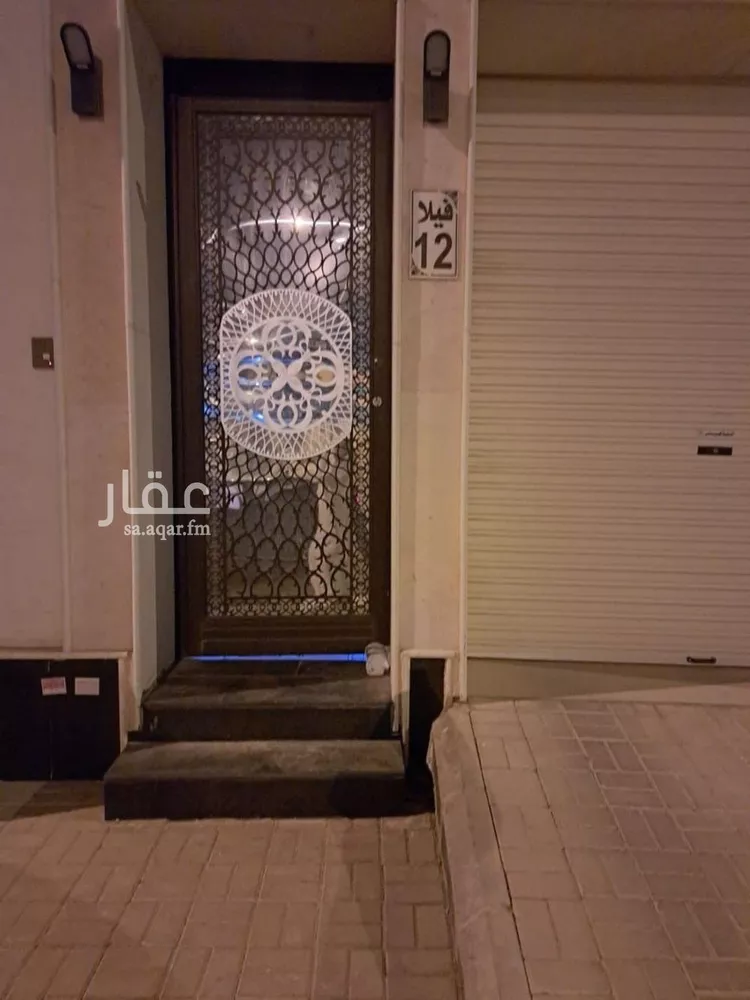 فيلا للبيع في شارع رفاعة بن عرادة, حي عكاظ, مدينة الرياض, منطقة الرياض صورة 4