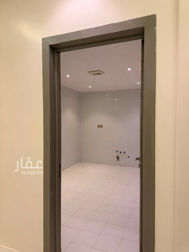 شقة للإيجار في شارع حميد الطويل, حي عكاظ, مدينة الرياض, منطقة الرياض صورة 4