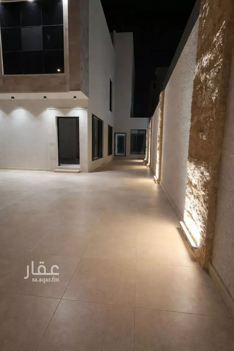 فيلا للبيع في شارع عبدالوهاب التميمي, حي الرمال, مدينة الرياض, منطقة الرياض صورة 2