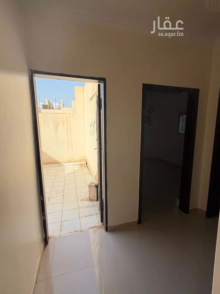 شقة للإيجار في شارع خالد بن زهير الهذلي, حي بدر, مدينة الرياض, منطقة الرياض صورة 2