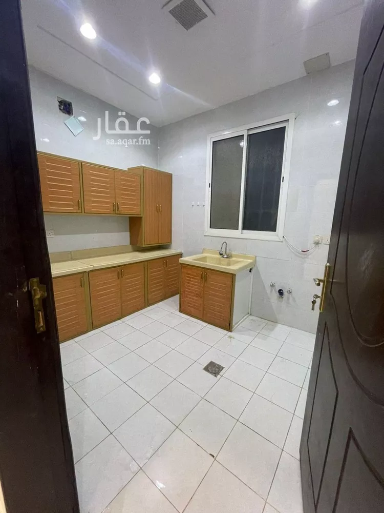 شقة للإيجار في شارع الزبير بن موسي, حي طويق, مدينة الرياض, منطقة الرياض صورة 4