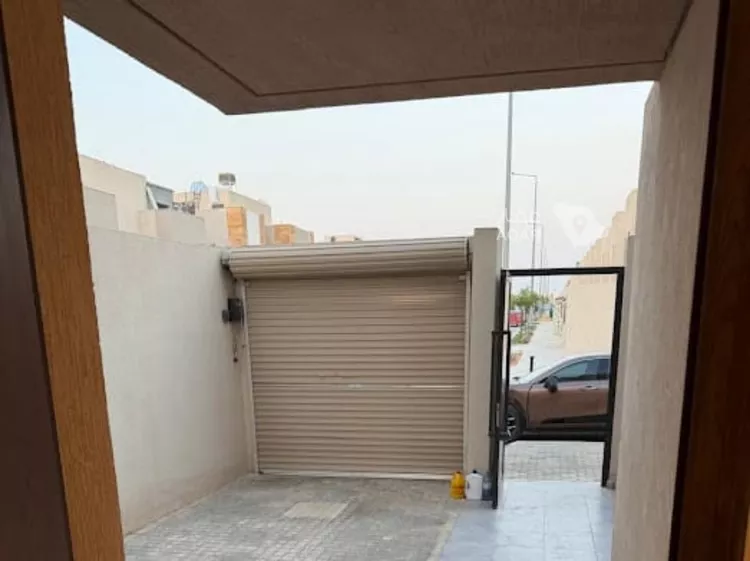 فيلا للإيجار في شارع الخضر الأربلي, حي النرجس, مدينة الرياض, منطقة الرياض 5