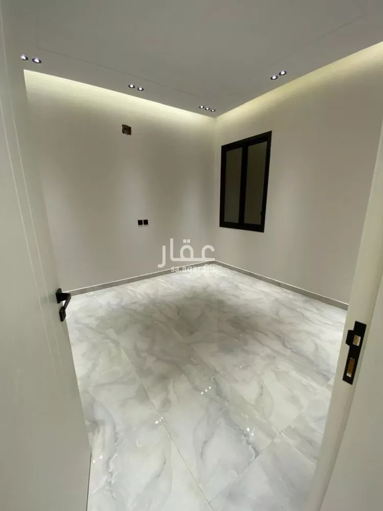 Floor for Rent in Riyadh Sultanah صورة 3