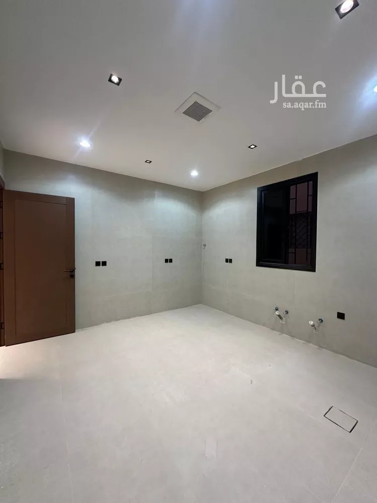 Floor for Sale in Riyadh Al Hazm 8