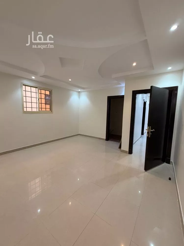 فيلا للإيجار في شارع المتنبي, حي الحزم, مدينة الرياض, منطقة الرياض