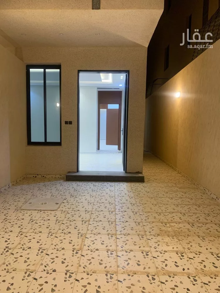 Floor for Rent in Riyadh Okaz صورة 3
