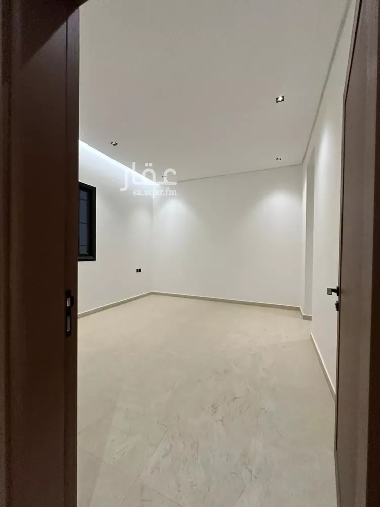 Floor for Sale in Riyadh Al Hazm صورة 2