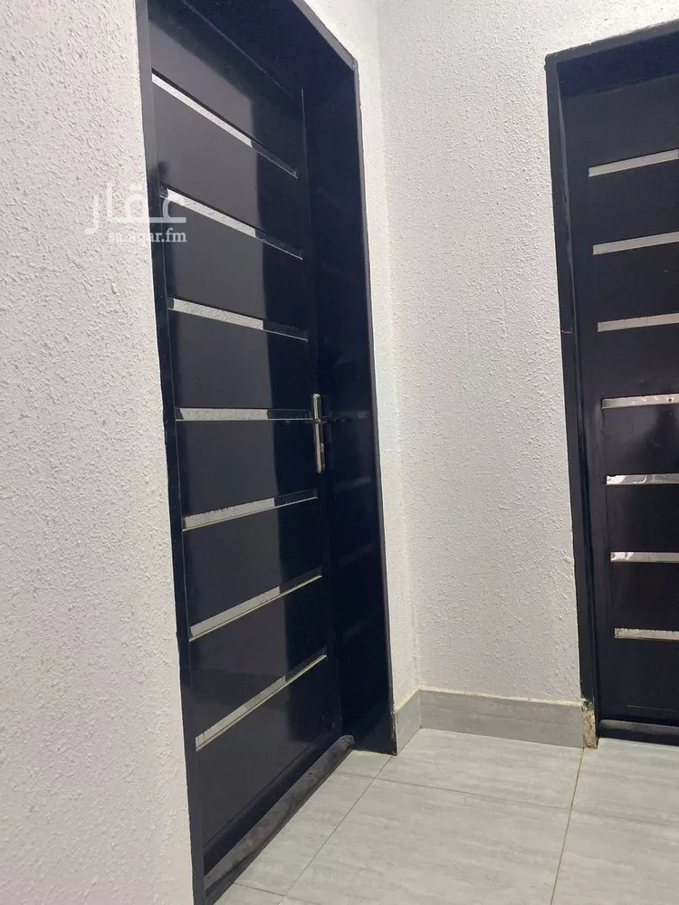 دور للبيع في شارع عاقل بن حبيب, حي عكاظ, مدينة الرياض, منطقة الرياض 10