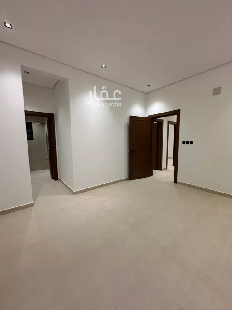 فيلا للبيع في شارع المجاز, حي الحزم, مدينة الرياض, منطقة الرياض صورة 2