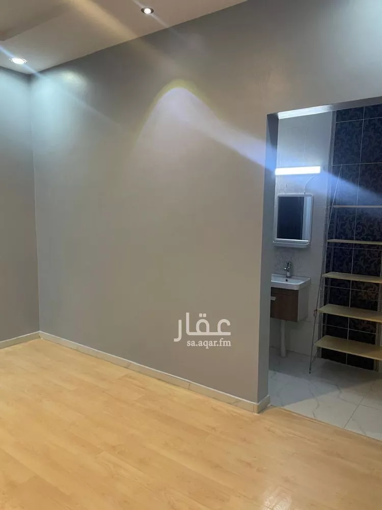 فيلا للإيجار في شارع الكهفة, حي الحزم, مدينة الرياض, منطقة الرياض