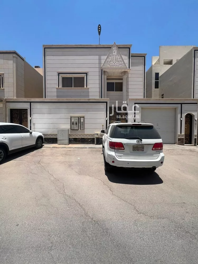 فيلا للبيع في شارع اللوزة, حي الحزم, مدينة الرياض, منطقة الرياض صورة 2