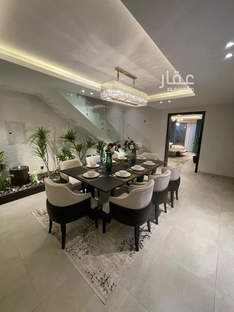 فيلا للبيع في شارع أحمد مسيوي, حي عكاظ, مدينة الرياض, منطقة الرياض صورة 5