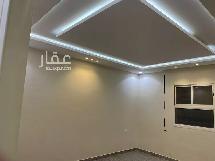 دور للبيع في شارع عاقل بن حبيب, حي عكاظ, مدينة الرياض, منطقة الرياض 11