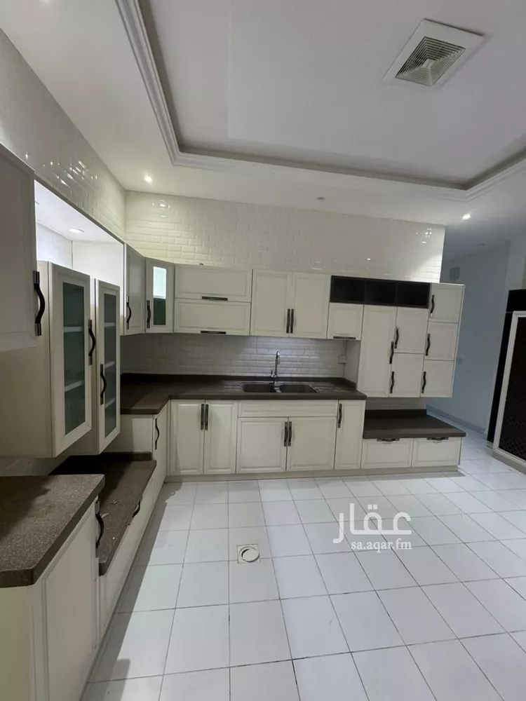 فيلا للإيجار في شارع الحفار, حي الحزم, مدينة الرياض, منطقة الرياض صورة 4