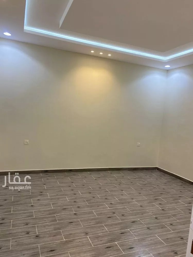 Floor for Sale in Riyadh Okaz صورة 3