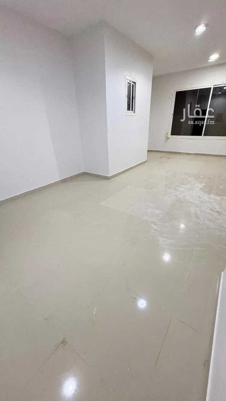 مكتب تجاري للإيجار في شارع الشيخ عبدالعزيز بن عبدالرحمن بن بشر, حي الخليج, مدينة الرياض, منطقة الرياض صورة 4