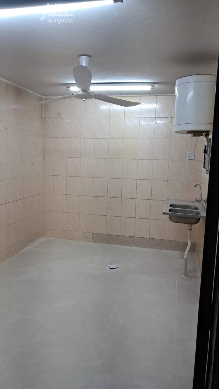 شقة للإيجار في شارع أبي بكر القباني, حي إشبيلية, مدينة الرياض, منطقة الرياض صورة 5