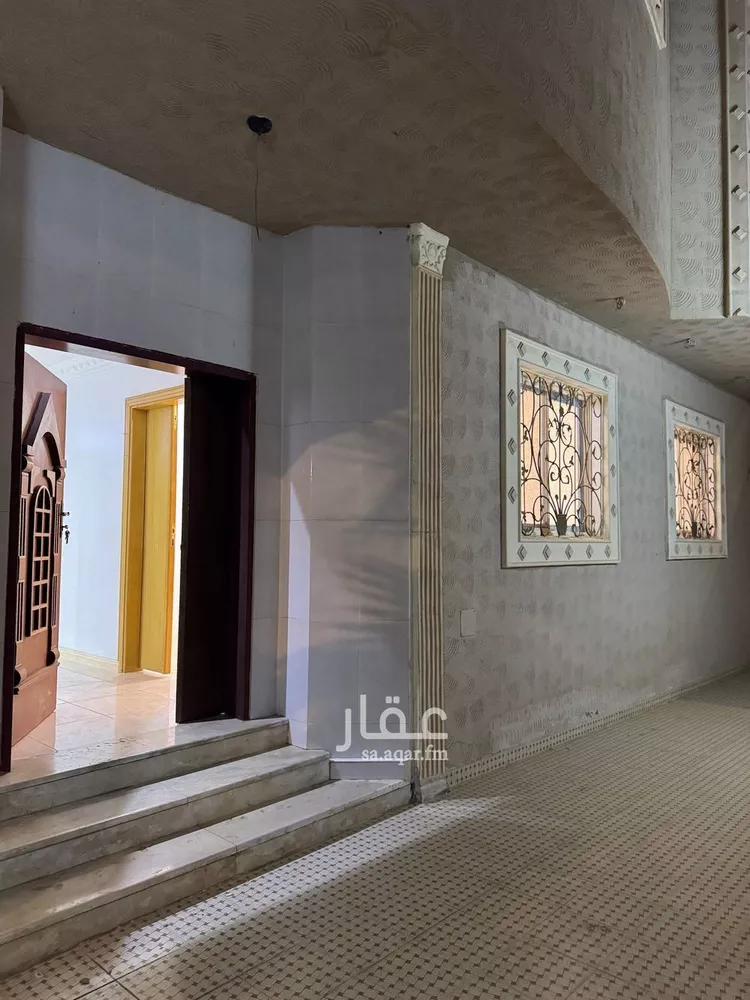 Floor for Rent in Riyadh Al Uraija Al Gharbiyah صورة 4