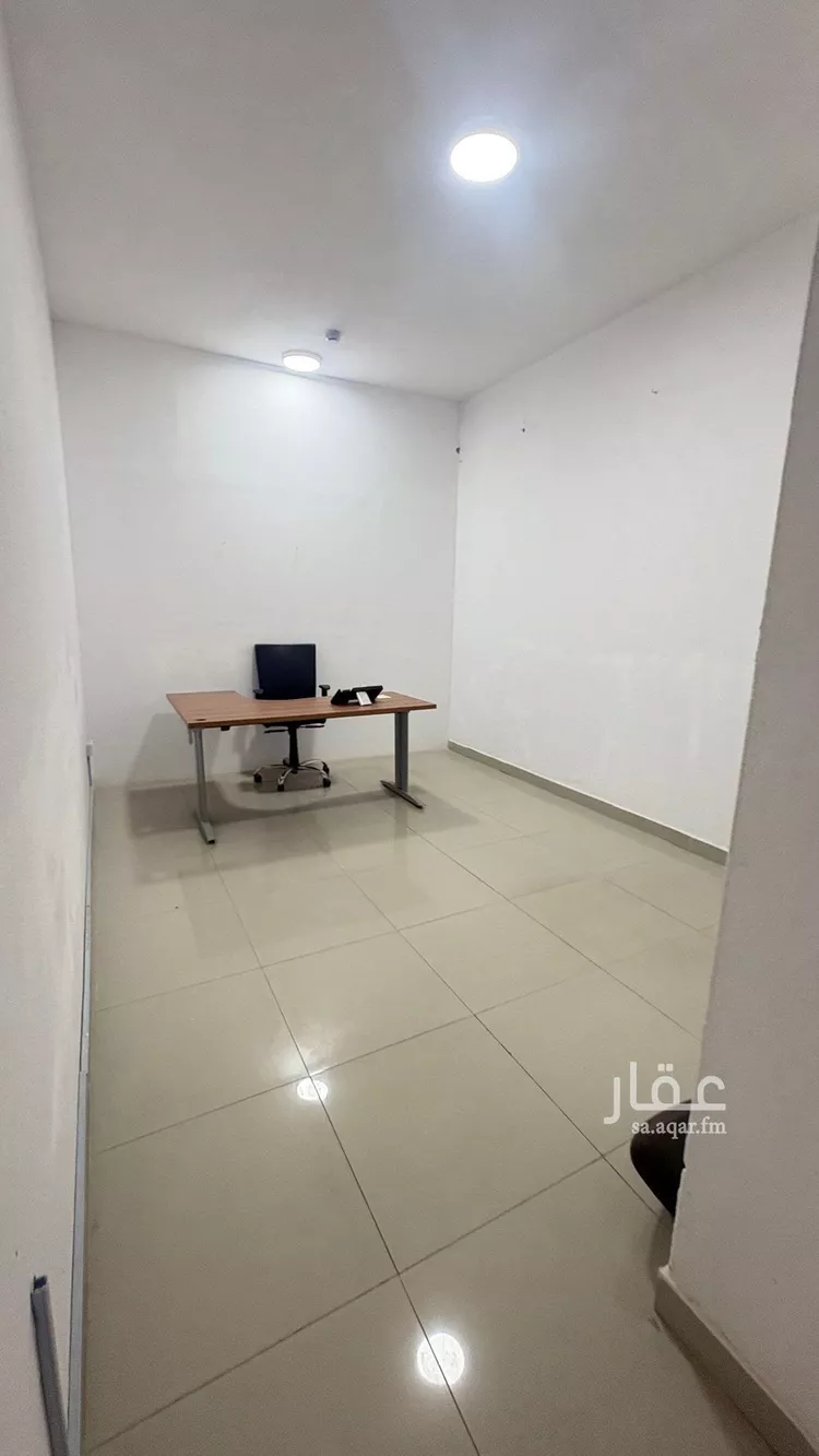 مكتب تجاري للإيجار في شارع الشيخ عبدالعزيز بن عبدالرحمن بن بشر, حي الخليج, مدينة الرياض, منطقة الرياض صورة 5