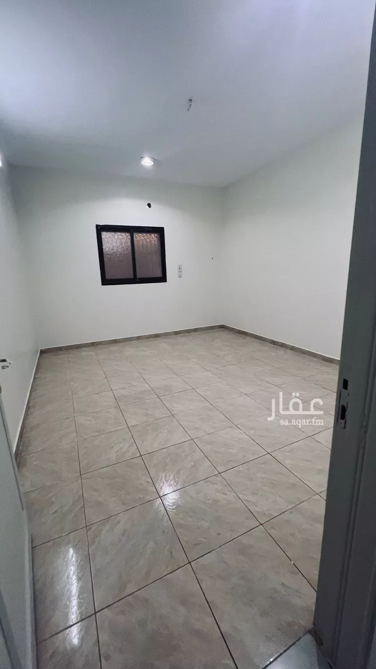 دور للإيجار في شارع عبدالعزيز الجناتي, حي الخليج, مدينة الرياض, منطقة الرياض صورة 2