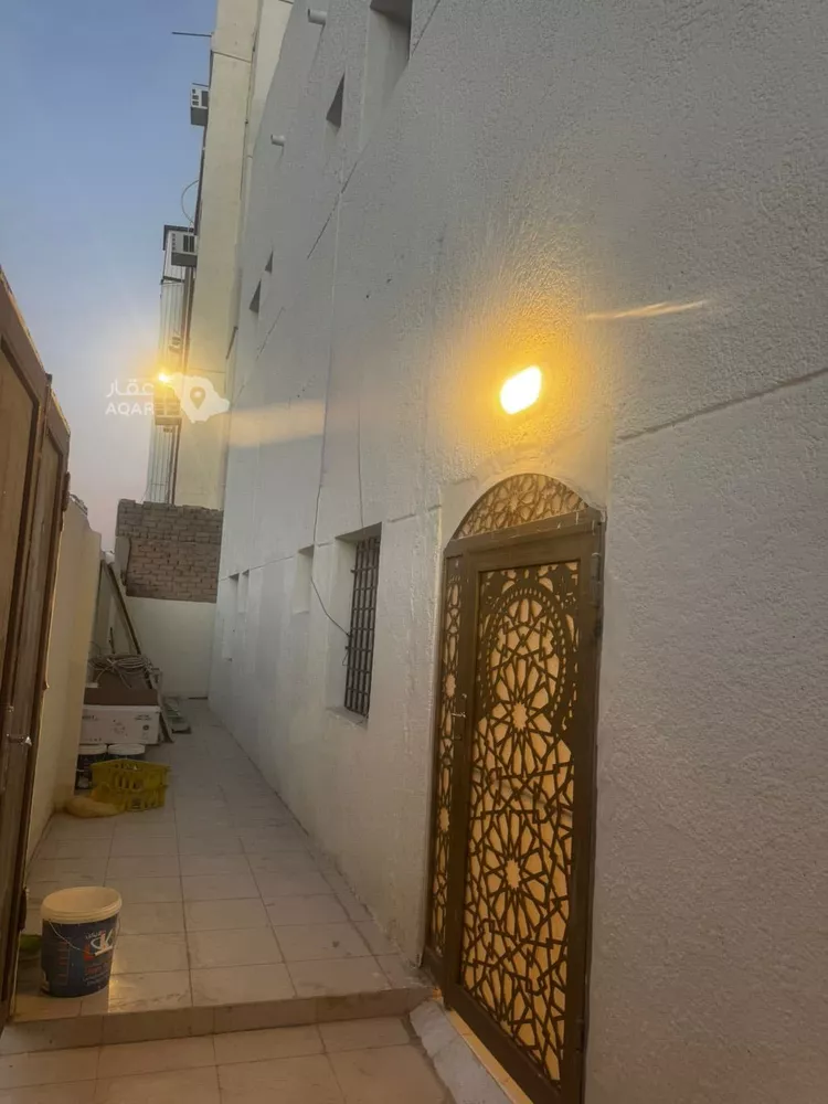 عمارة للبيع في شارع ابو سنان بن محصن, حي السقيا, مدينة المدينة المنورة, منطقة المدينة المنورة 2
