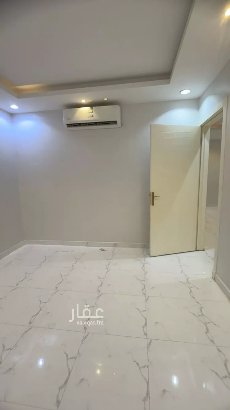 فيلا للإيجار في شارع البادر, حي الدار البيضاء, مدينة الرياض, منطقة الرياض صورة 4