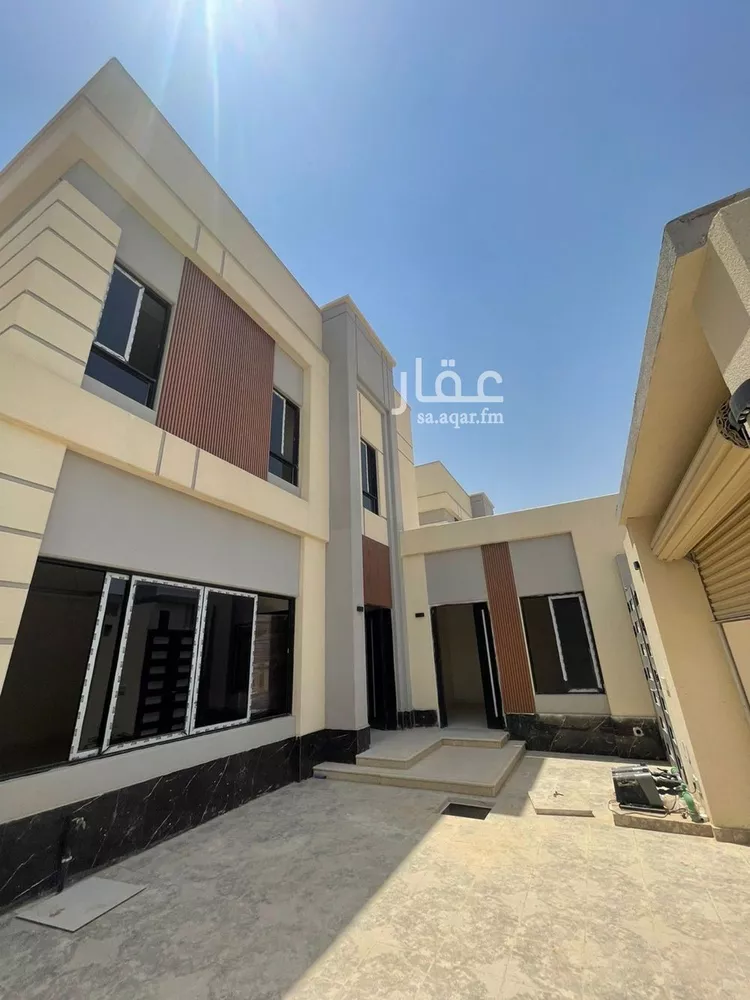Villa for Rent in Riyadh Al Janadriyah