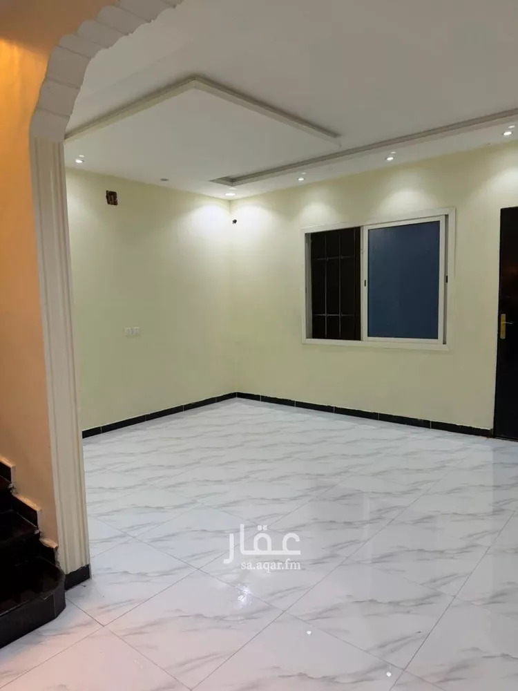 فيلا للإيجار في شارع البادر, حي الدار البيضاء, مدينة الرياض, منطقة الرياض صورة 3