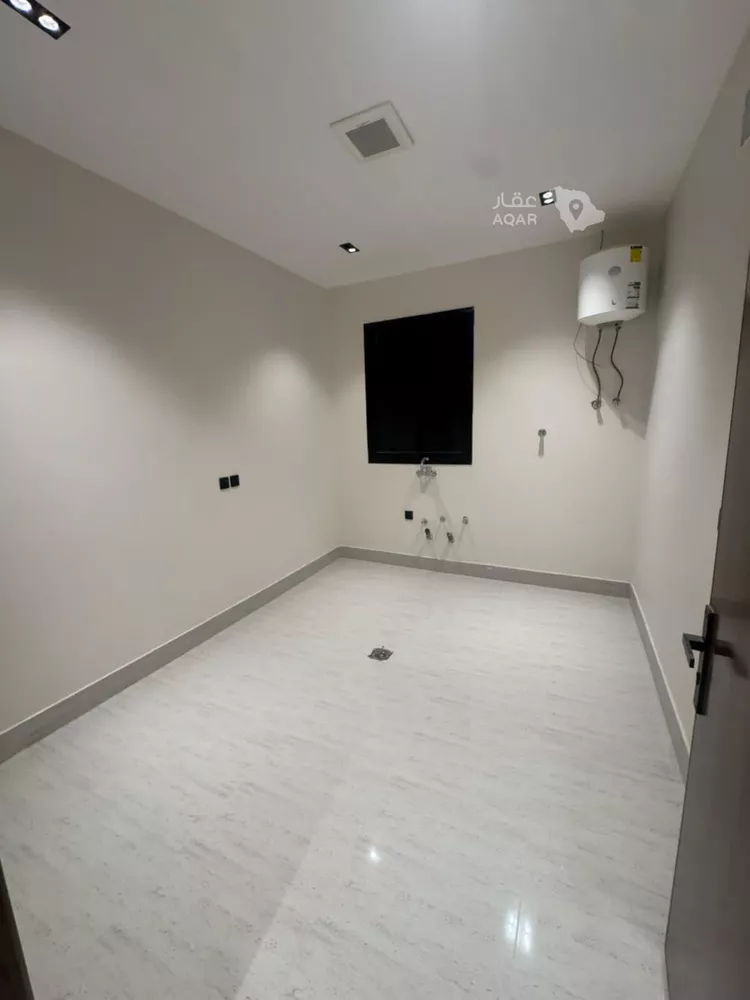 شقة للإيجار في شارع الحسن السكري, حي بدر, مدينة الرياض, منطقة الرياض 5
