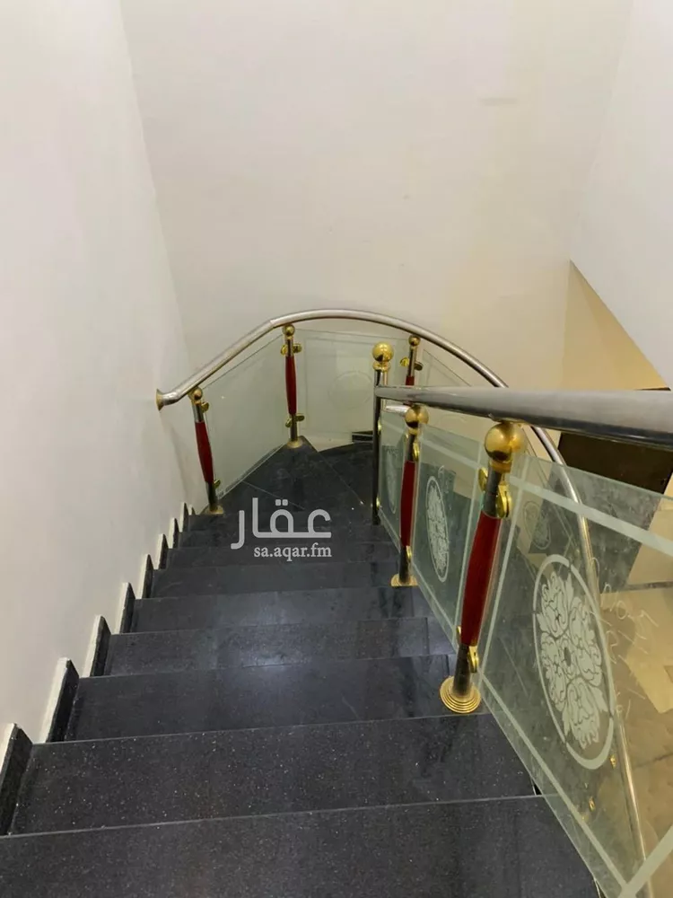 فيلا للإيجار في شارع أبي القاسم التغلبي, حي بدر, مدينة الرياض, منطقة الرياض صورة 2