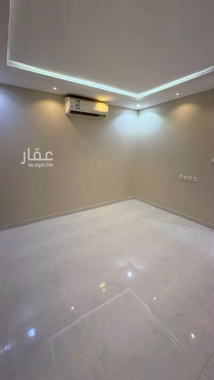 فيلا للإيجار في شارع عبدالرحمن بشناق, حي المهدية, مدينة الرياض, منطقة الرياض صورة 2